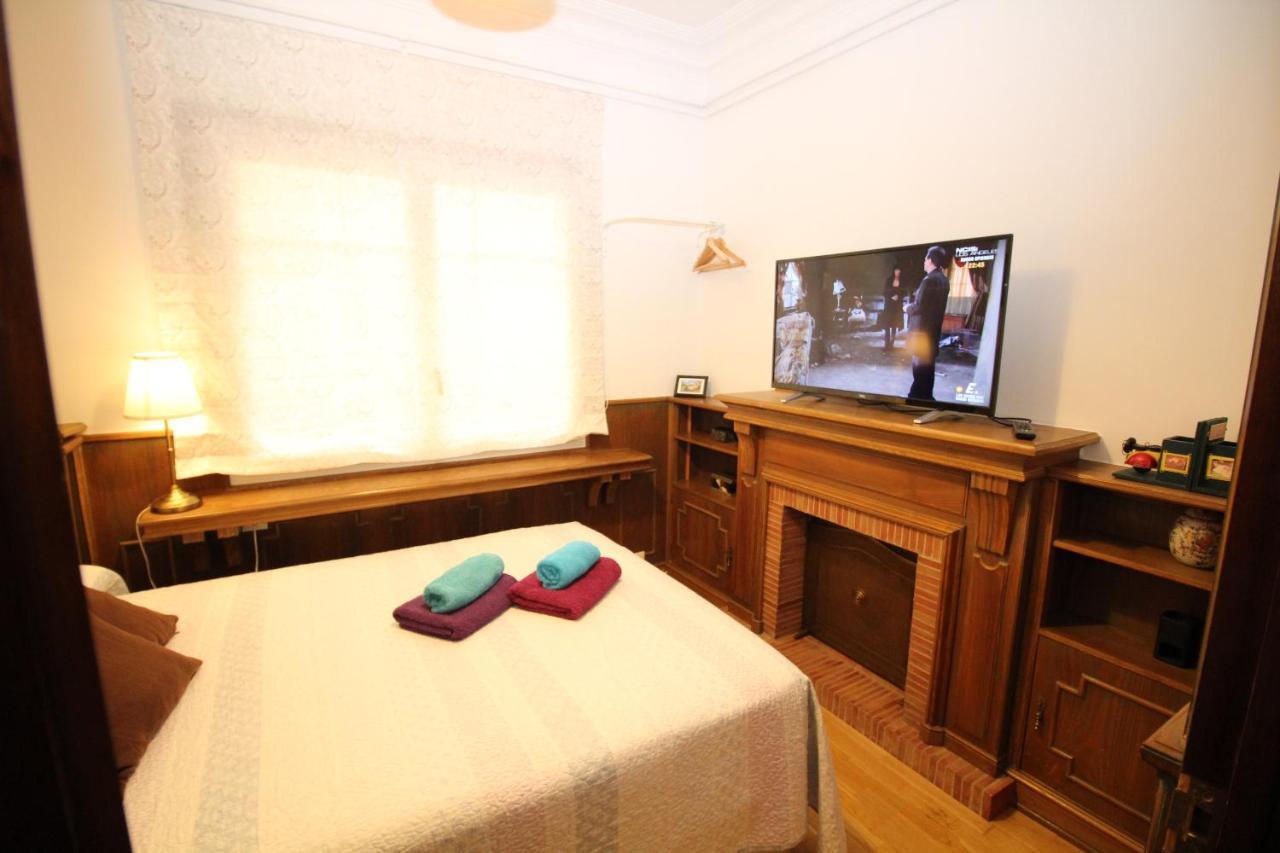 Nuevo Balmes Habitaciones Барселона Екстериор снимка