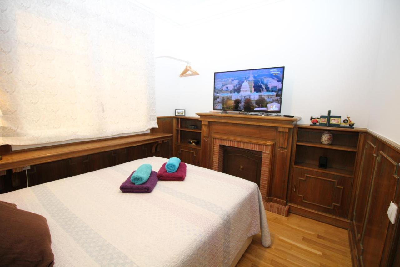 Nuevo Balmes Habitaciones Барселона Екстериор снимка