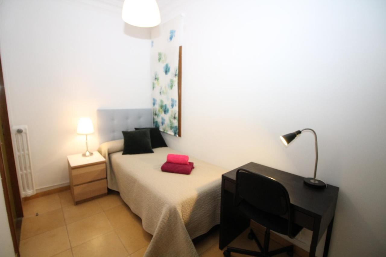 Nuevo Balmes Habitaciones Барселона Екстериор снимка