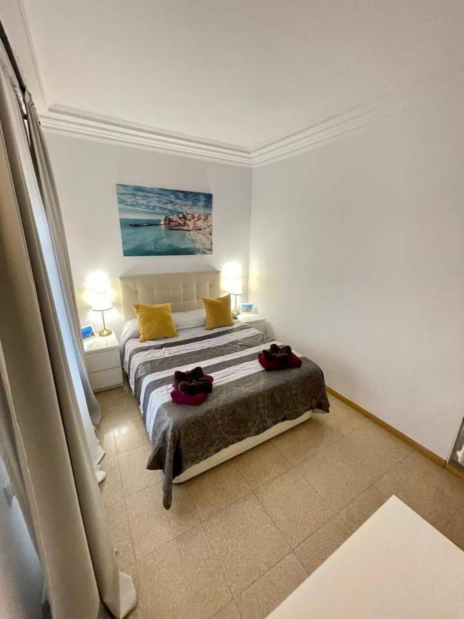 Nuevo Balmes Habitaciones Барселона Екстериор снимка